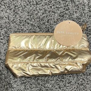 💋3/$15💋Ulta Beauty Gold Makeup Bag NWT